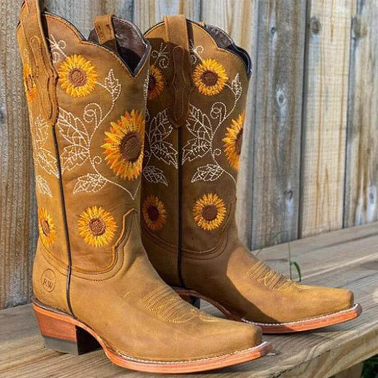 Victoria – Bohemian Style Boots