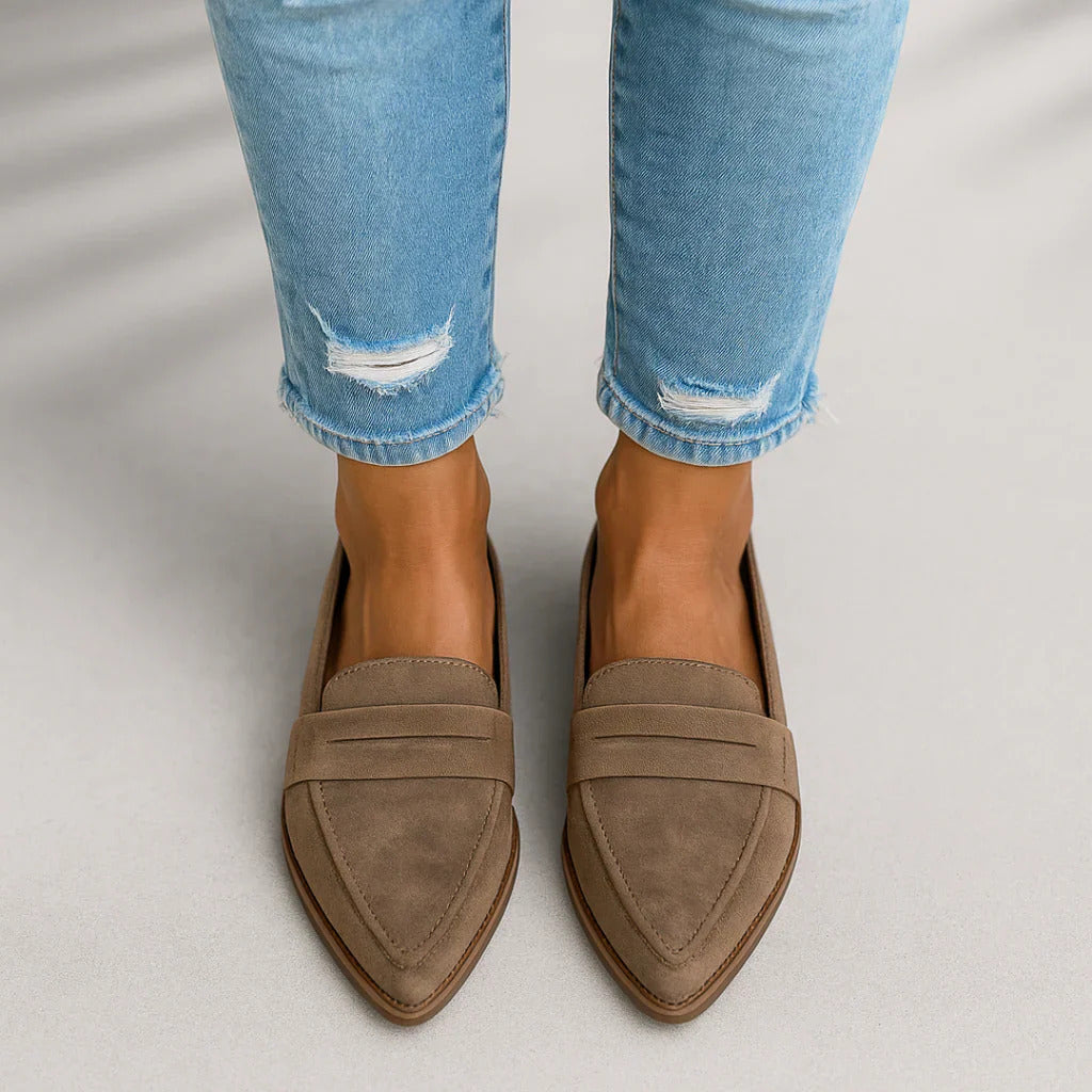 Estrida - Orthopedic Leather Moccasins